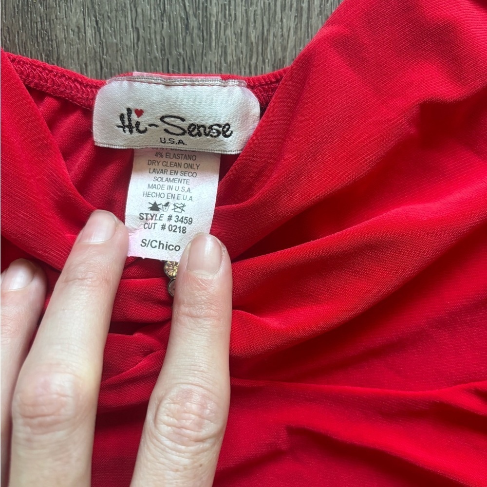 Hisense Red Sleeveless Bustier Camisole - Picture 2 of 5